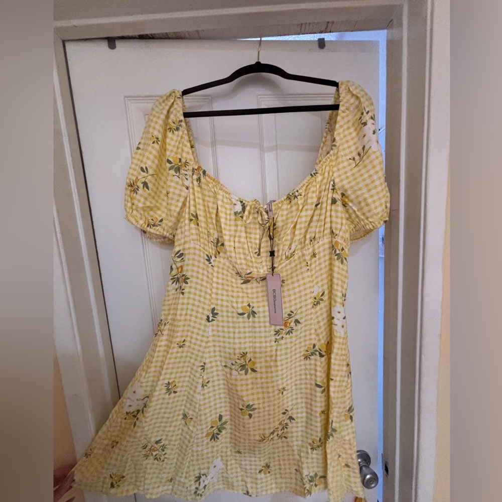 BCBG Yellow Gingham Lemon Floral dress